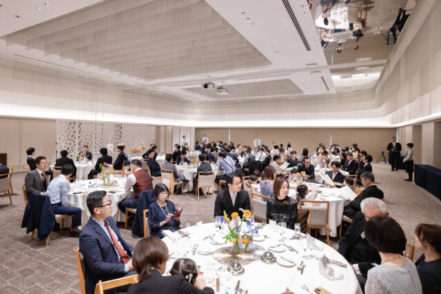 挙式,チャペル挙式,ウェディング,結婚式,披露宴,ホテルウェディング,パーティ,貸切,大人数,アフターパーティ,1.5次会,15次会,会費制,会費制ウェディング,福岡,天神,博多,百道,福岡ウェディング,ホテルマリノアリゾート