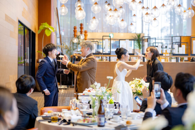 ウェディングパーティ,ウェディング,会費制,パーティ,令和婚,カジュアル,カジュアルウェディング,1.5次会,2次会,披露宴,挙式,結婚式,オリジナルウェディング,人前式,挙式,友人のみ