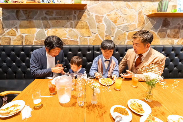ウェディングパーティ,ウェディング,会費制,パーティ,令和婚,カジュアル,カジュアルウェディング,1.5次会,2次会,披露宴,挙式,結婚式,オリジナルウェディング,人前式,挙式,友人のみ,立食,半立食,立食パーティ